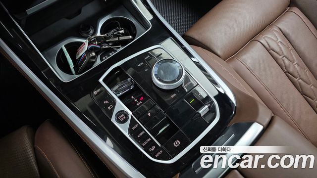 BMW X5 2025 — photo 12