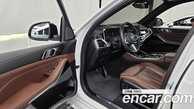 BMW X5 2025 — photo 13