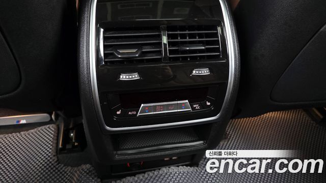 BMW X5 2025 — photo 24