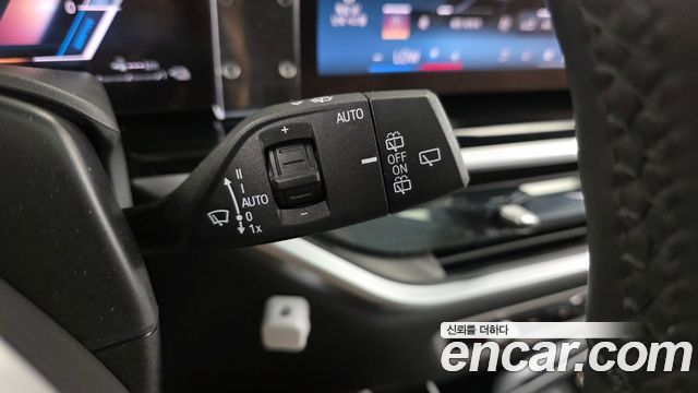 BMW X5 2025 — photo 28