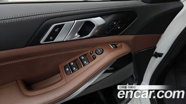 BMW X5 2025 — photo 29