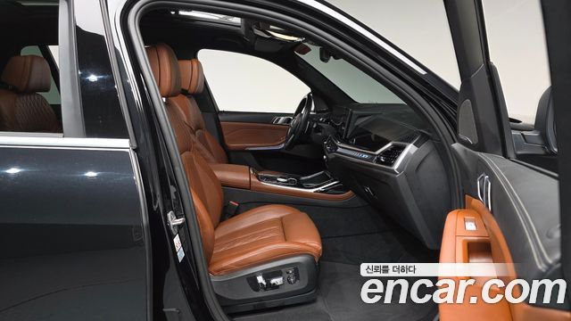 BMW X7 2024 — photo 16