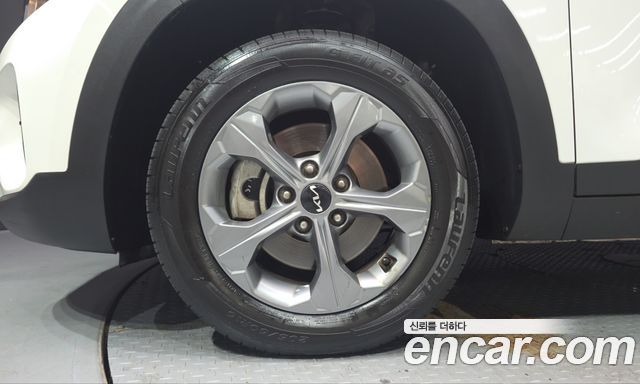 Kia Seltos 2023 — photo 5