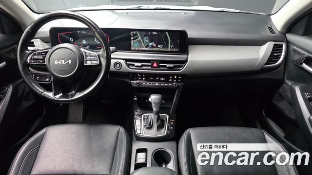 Kia Seltos 2023 — photo 10