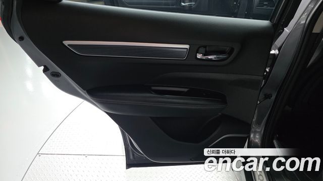 Renault Korea QM6 2022 — photo 15