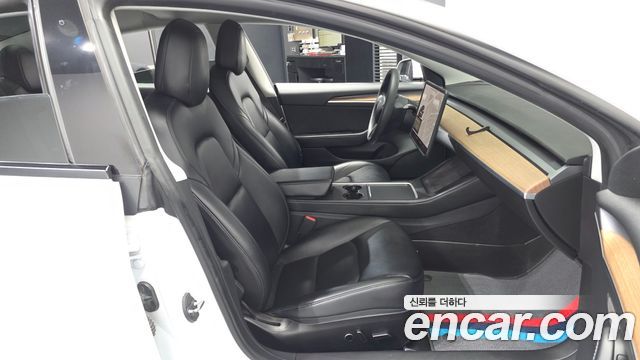 Tesla Model 3 2021 — photo 17