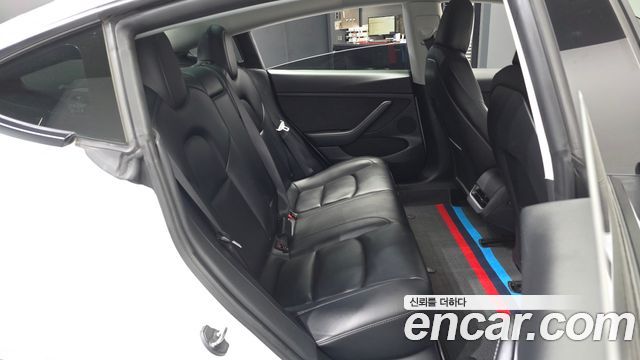 Tesla Model 3 2021 — photo 18
