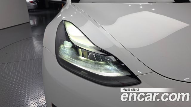 Tesla Model 3 2021 — photo 8