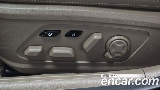 Kia K8 2023 — photo 31