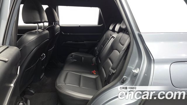 KG Mobility Torres 2023 — photo 16