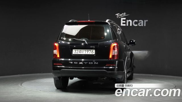 KG Mobility Rexton 2016 — photo 4