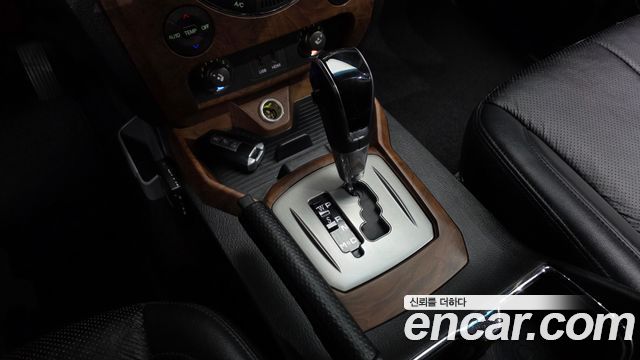 KG Mobility Rexton 2016 — photo 12