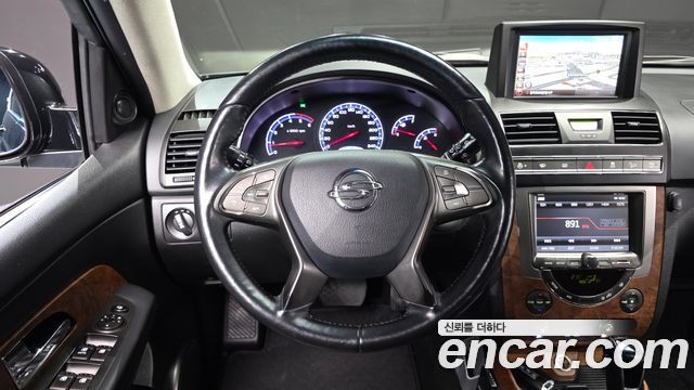 KG Mobility Rexton 2016 — photo 18