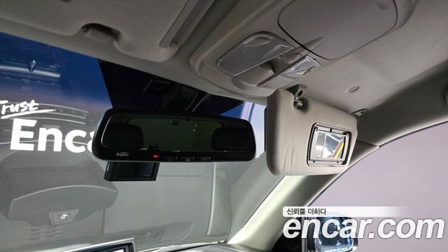 KG Mobility Rexton 2016 — photo 25