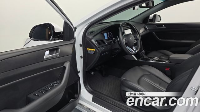 Hyundai Sonata 2016 — photo 10