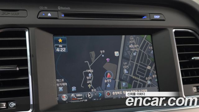 Hyundai Sonata 2016 — photo 13