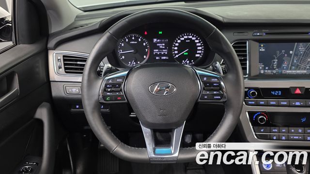 Hyundai Sonata 2016 — photo 14