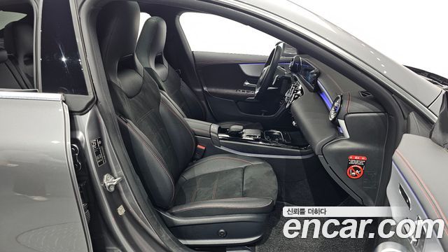 Mercedes-Benz CLA-Class 2021 — photo 12