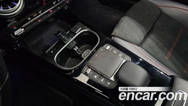 Mercedes-Benz CLA-Class 2021 — photo 19