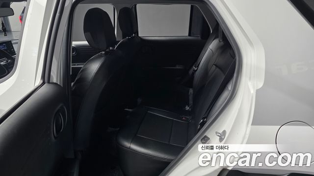 Hyundai Casper 2023 — photo 16