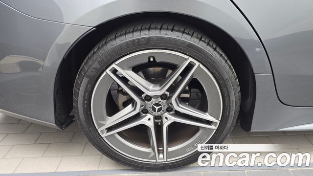 Mercedes-Benz CLS-Class 2022 — photo 5