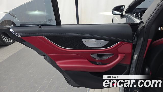 Mercedes-Benz CLS-Class 2022 — photo 15