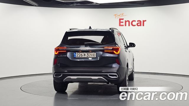 Kia Seltos 2022 — photo 4