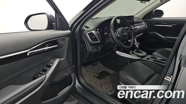 Kia Seltos 2022 — photo 17