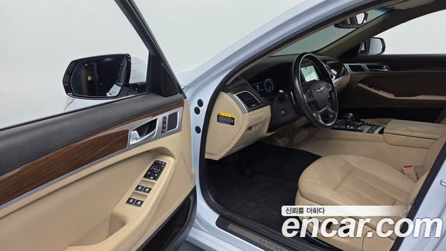 Genesis G80 2018 — photo 10