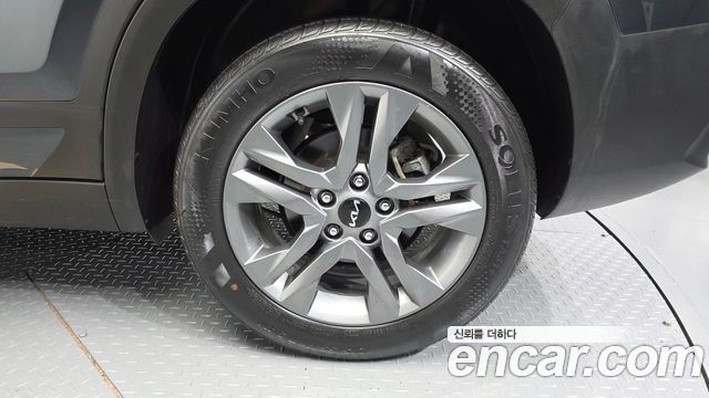 Kia Seltos 2023 — photo 5