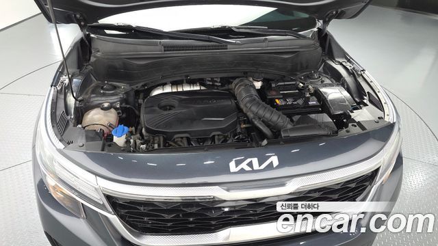 Kia Seltos 2023 — photo 6