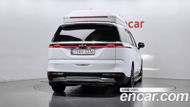 Kia Canival 2023 — photo 4