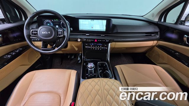 Kia Canival 2023 — photo 7