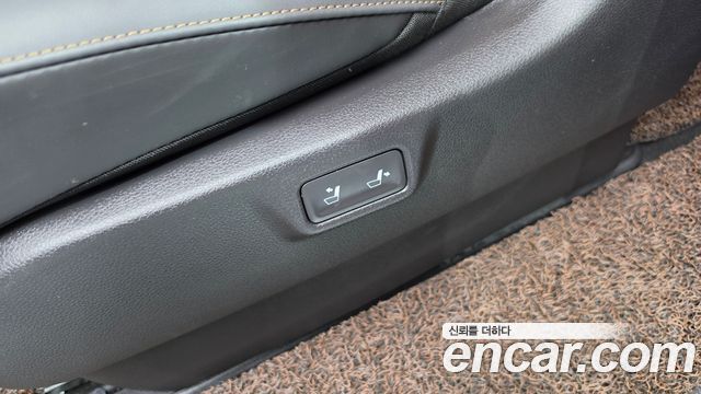 Kia Canival 2023 — photo 15