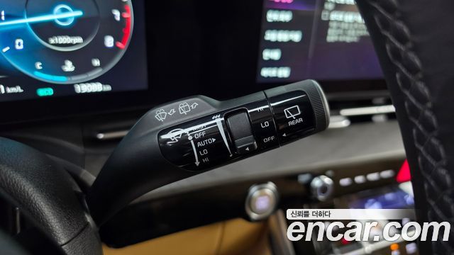 Kia Canival 2023 — photo 20