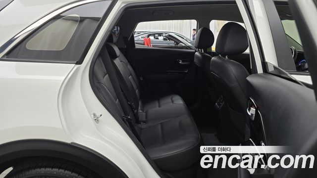 Kia Niro 2020 — photo 17
