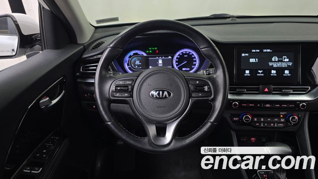 Kia Niro 2020 — photo 19