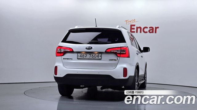 Kia Sorento 2013 — photo 4