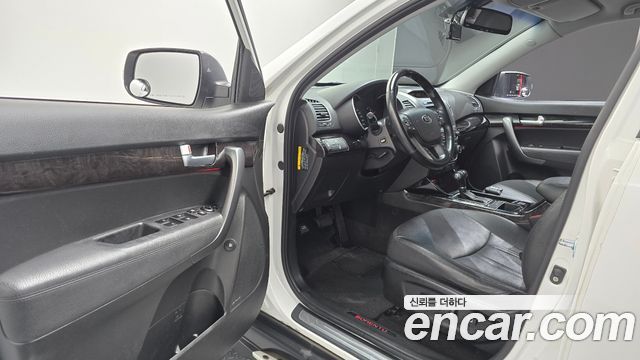 Kia Sorento 2013 — photo 10
