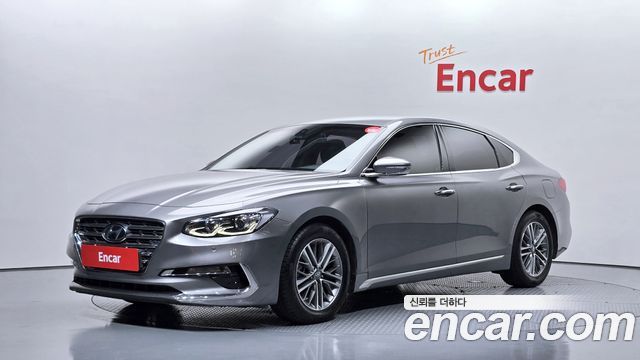 Hyundai Grandeur 2018 — photo 1