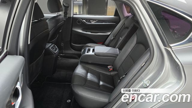 Hyundai Grandeur 2018 — photo 12