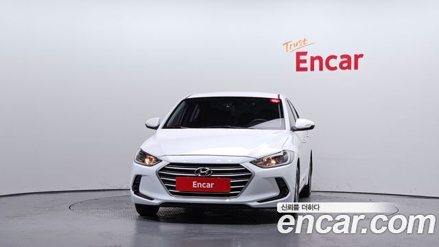 Hyundai AVANTE 2017 — photo 3