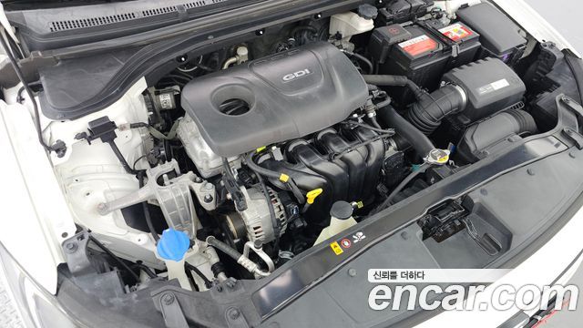 Hyundai AVANTE 2017 — photo 6