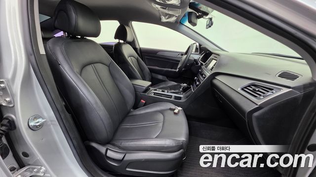 Hyundai Sonata 2016 — photo 10