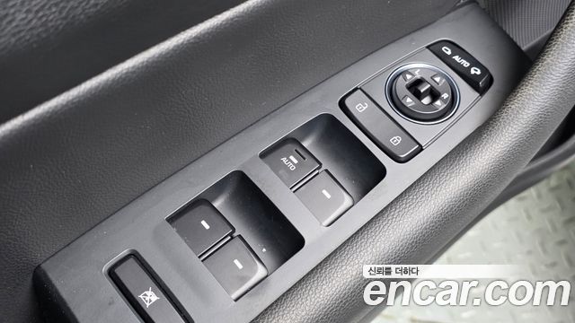 Hyundai Sonata 2016 — photo 12