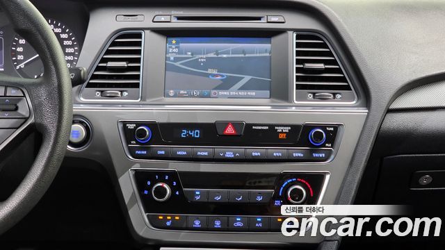 Hyundai Sonata 2016 — photo 16