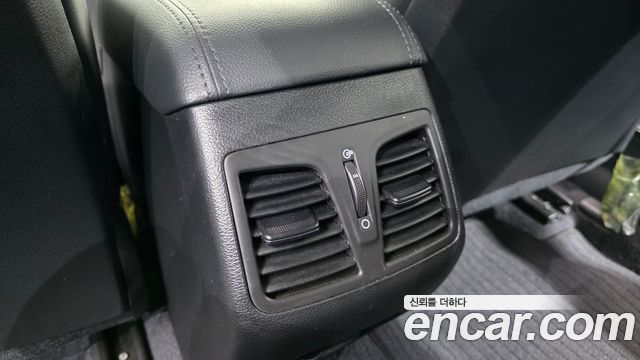 Hyundai Sonata 2016 — photo 19