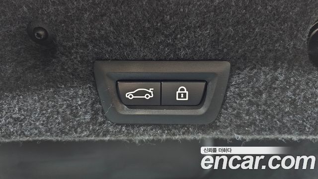 BMW 5-Series 2016 — photo 20