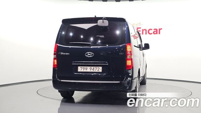 Hyundai Starex 2019 — photo 4