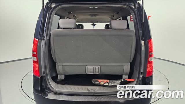 Hyundai Starex 2019 — photo 26